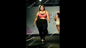 Indian Beautiful And Attractive Plus Size Models Catwalk Ramp Walk Wear Plus Size Models Plus Size Beauty Size Model