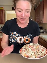 This Red White & Blue Poke Cake is a perfectly fun easy make-ahead des...