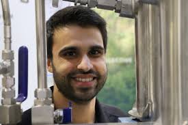 Twisters, sealers, and giant buds: Pot expo shines light