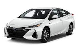 The first mainstream hybrid took driving to a new level. 2020 Toyota Prius Prime Buyer S Guide Reviews Specs Comparisons