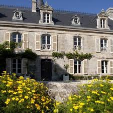 Le Manoir De Kerazan A Loctudy Le Manoir Paysage Avec Maison Et Maison De Maitre