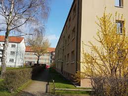 Finden sie ihre passende wohnung zum thema: 4 Zimmer Wohnung Zu Vermieten Freiligrathstrasse 4 06130 Halle Saale Damaschkestrasse Mapio Net