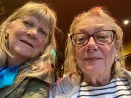 Gwen Keefer's Instagram, Twitter & Facebook