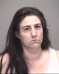 WOMAN ARRESTED FOR MULTIPLE THEFTS