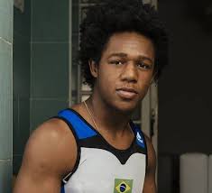 O ginasta arthur nory foi racista com o colega de equipe (foto: . Filipe Arthur On Twitter Arthur Nory Sendo Exaltado Como Heroi Olimpico Na Tv Enquanto Angelo Assumpcao Que Sofreu Racismo Por Parte Dele Jamais Teve Qualquer Tipo De Oportunidade E Foi Demitido Em