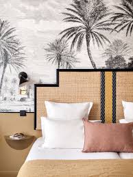 Tete De Lit En Rotin Et Lame Naturelle Et Fibre Satinee Design Ines Lucas Fabrication Maison Drucker Creation Hotel Decor Bedroom Interior Interior Design
