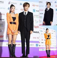 Einzigartige itzy kpop sticker mit einzigartigen motiven. Gaon 2020 Leeteuk Lebih Kompak Dengan Nct Dream Daripada Lia Itzy Bagikan Foto Di Backstage