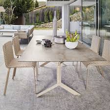 It has a polished italian marble top with a lacquered. Roberti Outdoor Key West Table Dining Chair Wicker Homeinfatuation Com