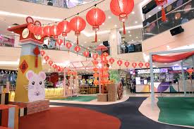 For any enquries or suggestions feel free to contact us at psa.plazashahalam@gmail.com or +603 5510 4360. Plaza Shah Alam Plaza Shah Alam Mengembalikan Memori Kampung Sekinchan Sebagai Inspirasi Dekorasi Sambutan Tahun Baru Cina Tahun Ini
