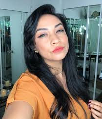 Bianca Tomas (@biankt21) • Facebook