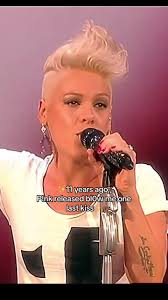 Kiss Me One Last Time En Español 2