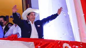 Presidente de bolivia vendrá al perú para asistir a su investidura el 28 de julio también tienen previsto llegar al país, la próxima semana, el presidente de argentina. Las 5 Cosas Que Debes Saber Este 20 De Julio Pedro Castillo Es El Presidente Electo De Peru Cnn