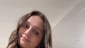 Amazon.com: Dawn Platinum Dish Soap Liquid, Dishwashing Liquid, Grease  Removal, Fresh Rain, 3x24oz + Sponge Bundle : Health & Household