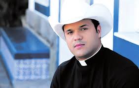 Programação religiosa e festiva marcam Festa de Santo Agostinho Vereadores  aprovam PL e criam Dia da Reforma Luterana Sábado