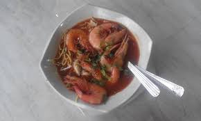 3 tempat wajib korang makan di muar. Mee Udang Mak Jah Kuala Sepetang Inani Hazwani