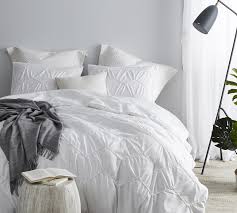 We rounded up the best lightweight summer comforters to keep you the sateen cotton shell is filled with breathable white canadian down and has a baffle box the lightweight design will keep you cool in the summer months, while the diamond stitching will add. White Full Bedding Unique Textured Waves Design Essential Super Soft Handstitched Full Comforter