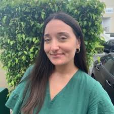 Elizabeth Halliday (@LizHallidayMS)