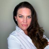 Amanda Rozell's Instagram, Twitter & Facebook