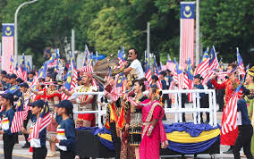 Gambar rasmi logo merdeka 2018 dan tema hari kebangsaan malaysia laman web info logo hari kemerdekaan 2018 ke 61 dan tema rasmi muslim. Lagu Malaysia Warnai Hari Kebangsaan 2018