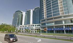 The buildings are prominently aligned along the federal highway which provides maximum visibility to the passing traffic. Unfurnished Office For Sale At Uoa Business Park Glenmarie Section U1 Land