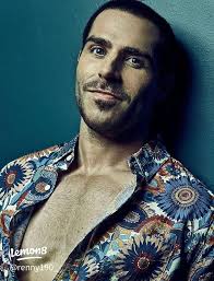 Discover Neil Ellice: L.A. Smile and Charm