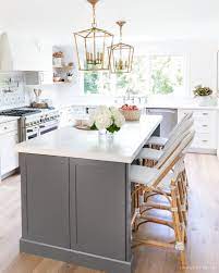 Standard counter stools and standard bar stools are designed for these heights. Kitchen Counter Stools 101 4 Must Know Things To Look For My Favorite Picks Driven By Decor