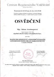 Od roku 2001 působí na dermatovenerologické klinice 3. Massage Arenbergerova