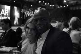 While luke mansini celebrates his well fought win, delta goodrem explains the art of the coaches poker face! Seal And Delta Goodrem Dating Gossip News Photos