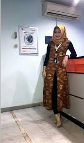 Model baju sasirangan merupakan salah satu model busana yang sekarang ini sedang popular di dunia fashion. 35 Trend Terbaru Model Baju Sasirangan Guru Maria Space