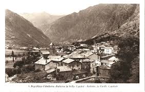 Andorre andorre la vieille centre ville / andorra andorra the old city center. Andorra La Vella Andorre La Vieille Capitale Carte Postale Ancienne Et Vue D Hier Et Aujourd Hui Geneanet