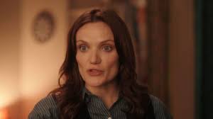 Death in Paradise fans react as they spot Humphrey Goodman crossover in  spin-off as DI returns