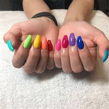 Trendy And Catchy Summer Nail Designs You Need To Try This Summer Summer Nails Summer Nail Designs Tre Multicolored Nails Coffin Nails Designs Rainbow Nails