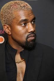 Según la influencer de tiktok ava louise, al parecer un tercero habría sido. Jeffree Star Fuels Kanye West Dating Rumors With Cryptic Pic Of Rapper S Reflection In His Sunglasses At Wyoming Ranch