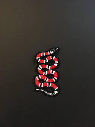 Multiple sizes available for all screen sizes. Gucci Snake Wallpapers Wallpaper Cave