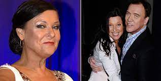 Anna charlotte lotta engberg is a swedish singer and television presenter who represented sweden in the eurovision song contest 1987 in brussels with the song boogaloo, which finished in 12th place. Lotta Engberg I Obscent Sexdrama Stoppa Pressarna Kandisar Kandisnytt Hant Extra Se Hor Noje
