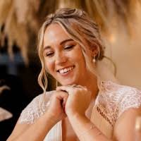 700+ 'Chatten' profiles