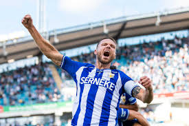 In 2009, he scored 18 goals, making him the top scorer of allsvenskan alongside brazilian player wánderson do carmo. Marcus Berg Slog Till Direkt Ifk Goteborg Knackte Mjallby
