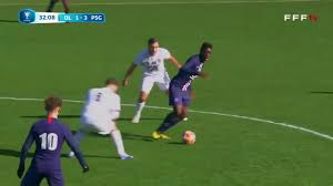 Son gros volume de jeu, son impact dans les duels et sa on imagine déjà ce qu'un départ de boubacar kamara au psg pourrait provoquer chez les. Abdoulaye Kamara 2004 Psg U16 U17 U19 Youtube