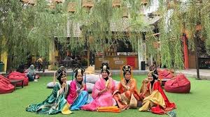 Berikut harga tiket kereta untuk perjalanan dari jakarta ke yogyakarta. Harga Tiket Masuk Chinatown Bandung Kampung China Yang Kini Jadi Tempat Wisata Instagramable Halaman 2 Tribun Travel