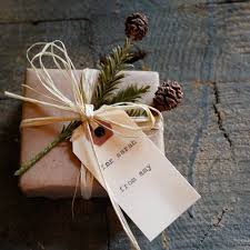 Gift Wrapping Ideas Click Image To Find More Holidays Events Pinterest Pins Gift Wrapping Christmas Wrapping Christmas Gift Wrapping