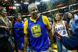Sonya curry is an american educator and a former volleyball player. Split Loyalties And Jerseys The Curry Family Makes History
