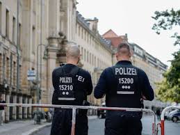 Es ist der lebensraum vieler anwohner. Rigaer Strasse Raumung War Nicht Rechtens Politik