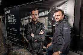 Wagyu, het grillrestaurant van wout bru, is ideaal gelegen in het centrum van durbuy. Wout Bru En Natassia Over De Struikelblokken In Hun Relatie Ik Wil Mijn Hoofd Niet Meer Laten Zot Maken Door De Dames Die Wout Benaderen Foto Hln Be