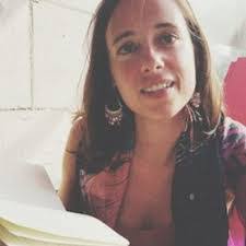 Emily Pons's Instagram, Twitter & Facebook