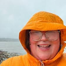 Kate Fish's Instagram, Twitter & Facebook