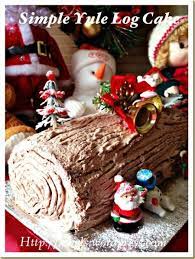 Pin By Amy To On Yule Love This Yule Log Cake Chocolate Yule Log Log Cake
