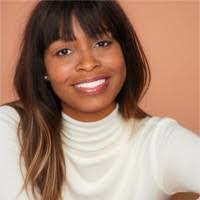 Shannon Wickstrom's Instagram, Twitter & Facebook