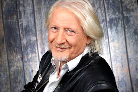 Patrick Sébastien : "Pour être sûr...", il révèle la "précaution" qu'il  prend depuis #Metoo