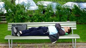 Değerli bir yaşamın parçası olabilmek için, ihtiyacı olanlara yardım edin. Saglikli Yasam Icin Neler Yapmaliyiz Uplifers