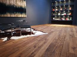 Der Parkettboden Fur Das Gemutliche Wohnzimmer Landhausdiele Parkett Parkett Dietrich